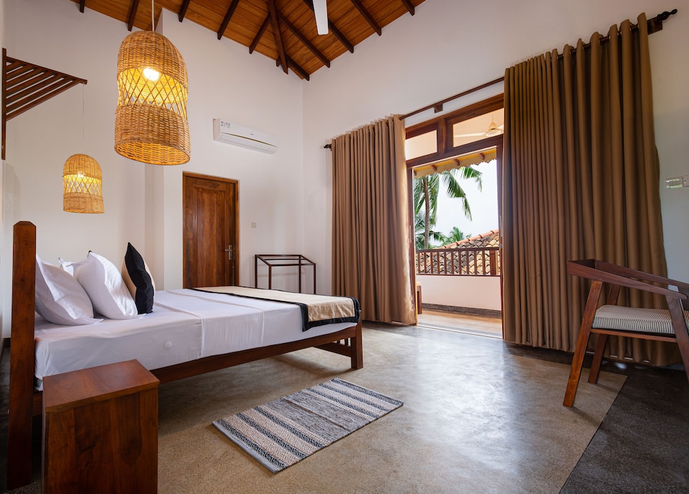 Serenity Boutique Unawatuna