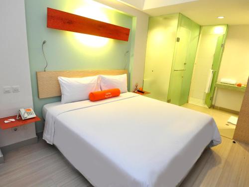 Harris Hotel and Residences Riverview Kuta