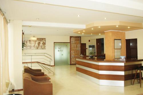 Omiros Hotel