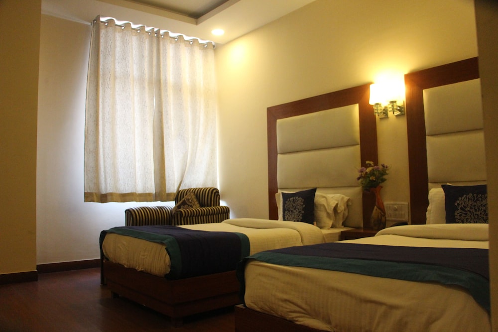 Hotel Dreamland