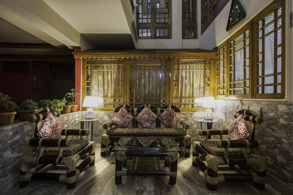 Hotel White Yak