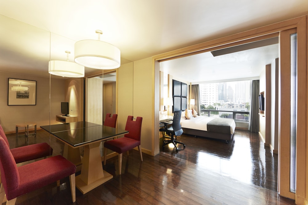 Sora Resort & Suites Sukhumvit