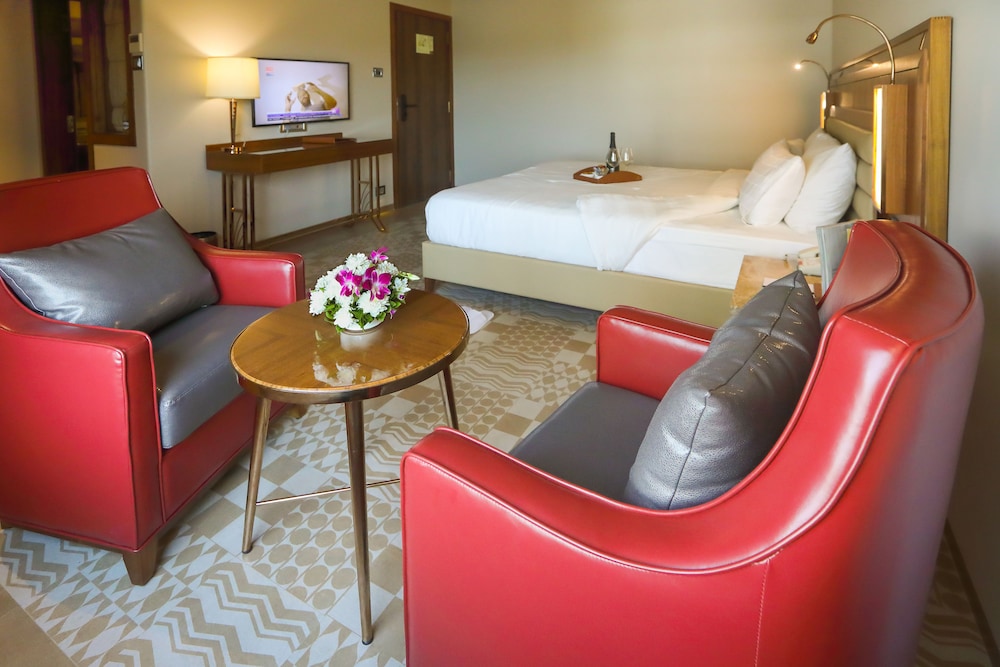 The Grandeur Boutique Hotel