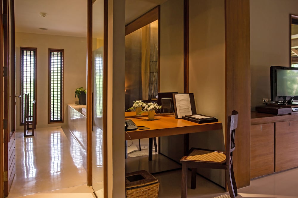 Kirimaya Golf Resort & Spa