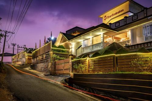 Star Emirates Luxury Resort and Spa, Munnar