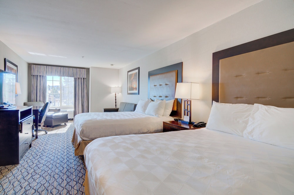 Holiday Inn West Yellowstone by IHG.