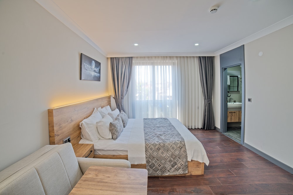 City Moonlight Apart Hotel