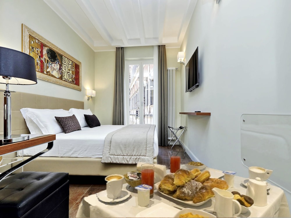 Piazza Venezia Grand Suite