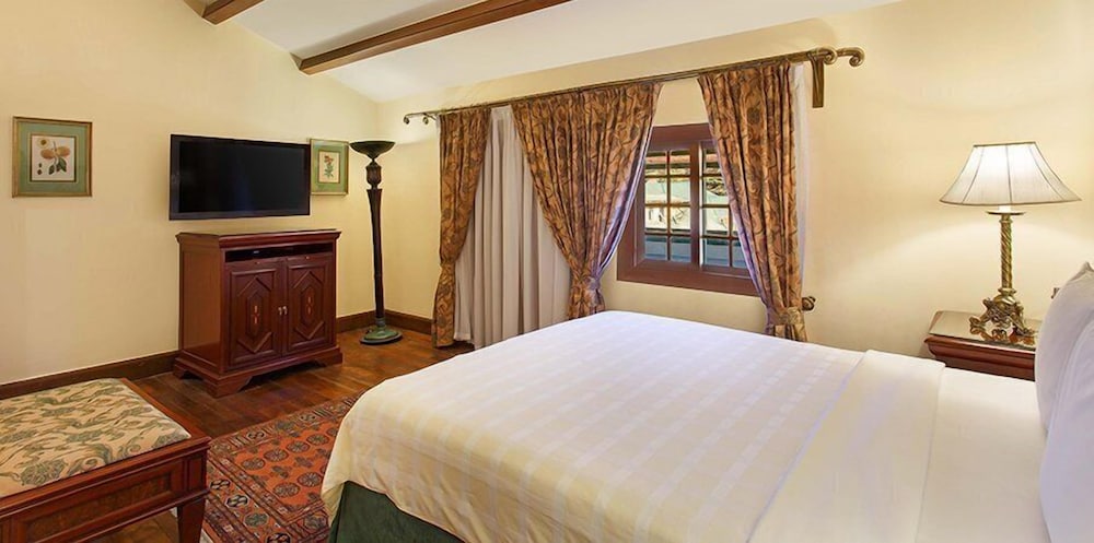 The Oberoi Cecil