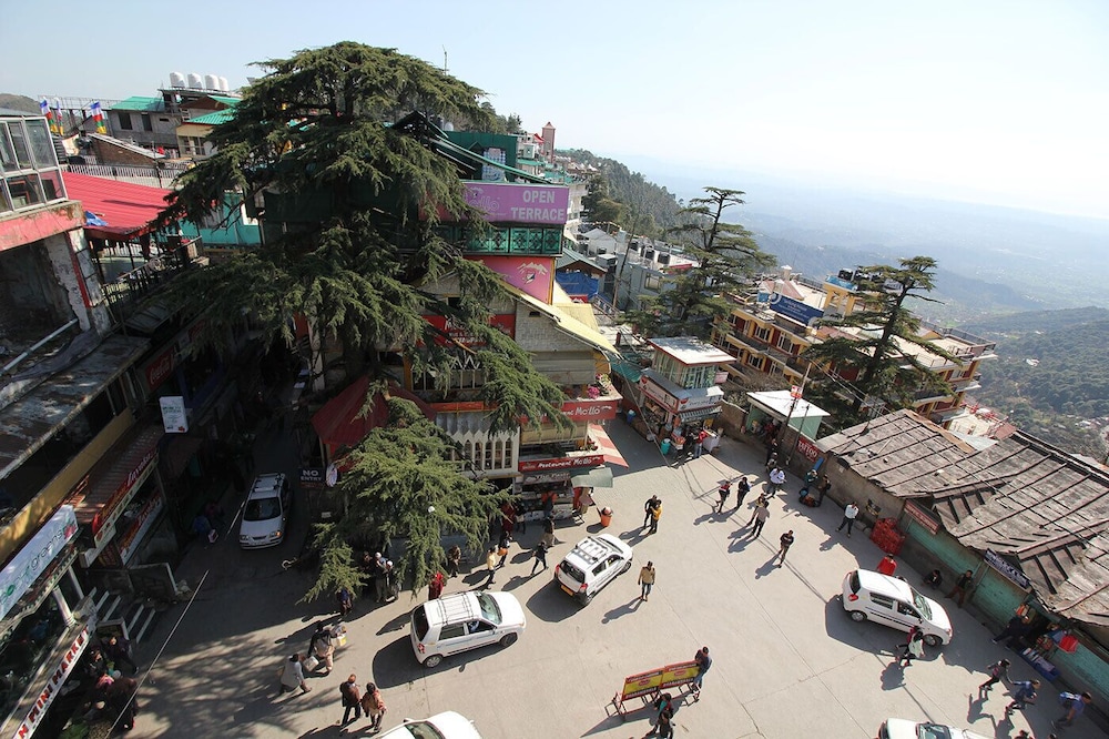Hotel Asian Plaza - Mcleodganj