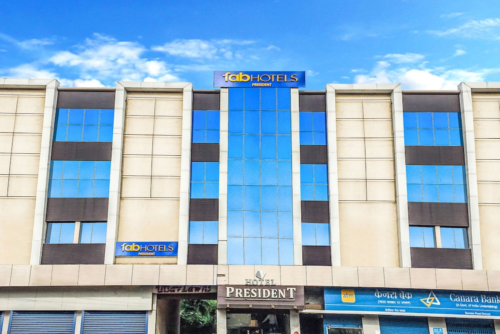  FabHotel Prime President