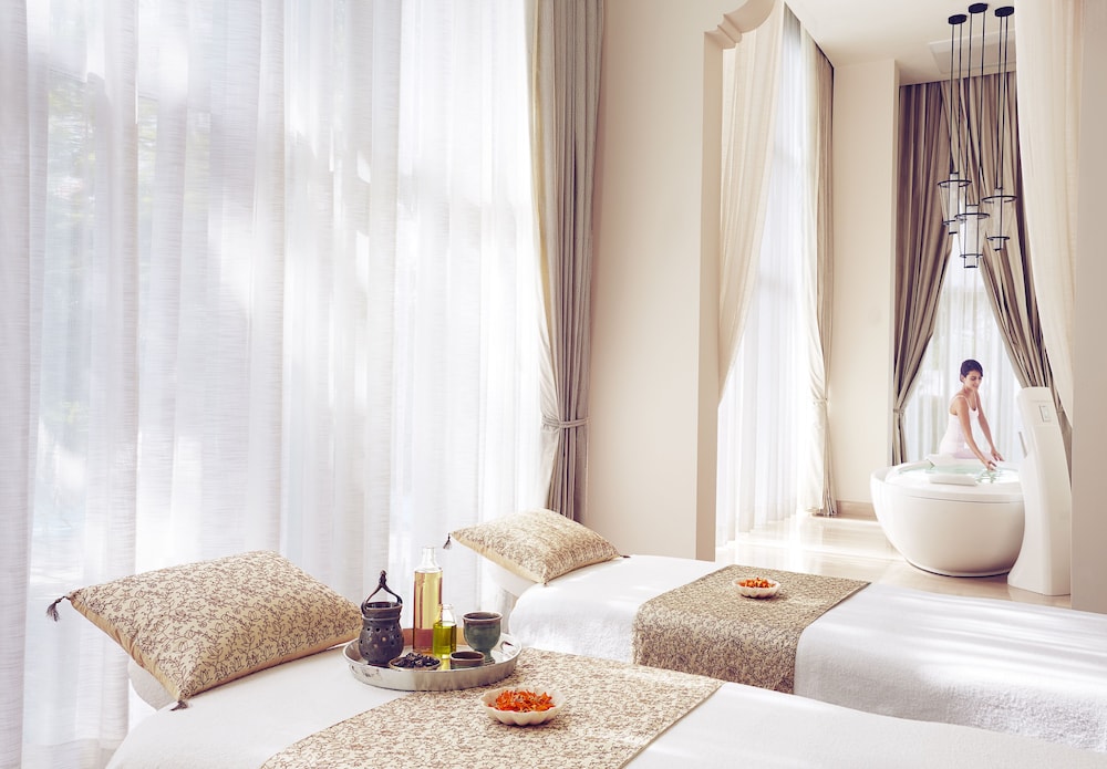 Taj Wellington Mews chennai