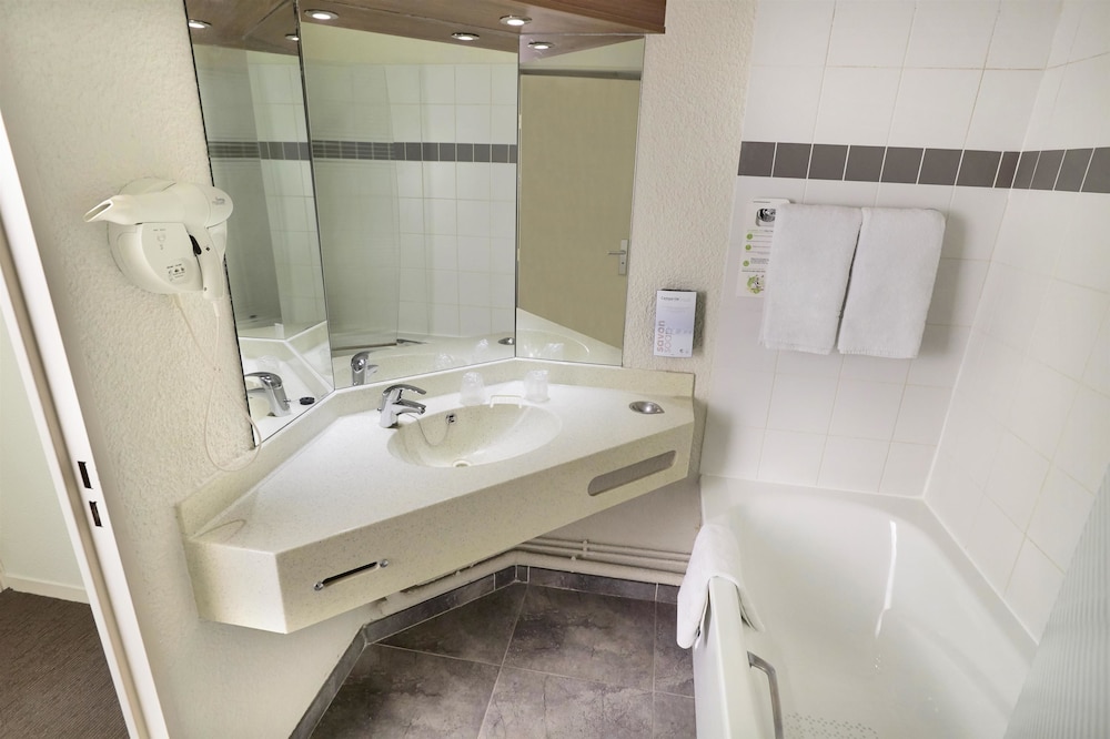 Campanile Le Blanc Mesnil Hotel