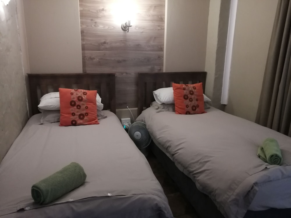 Ibis Place Guest House