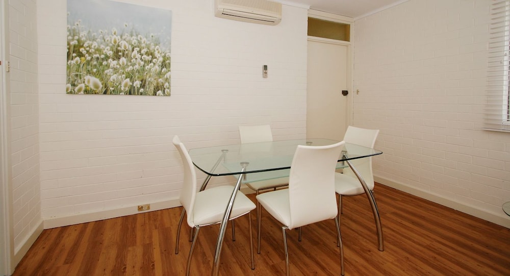 Malibu Apartments Perth