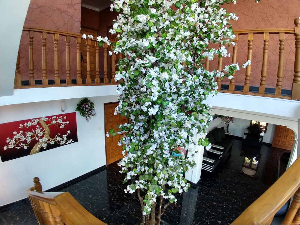 Raposo Holiday Resort - A Seaview Resort