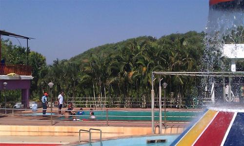 Pali Beach Resort & Waterpark