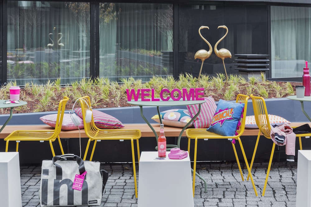 Moxy Frankfurt City Center
