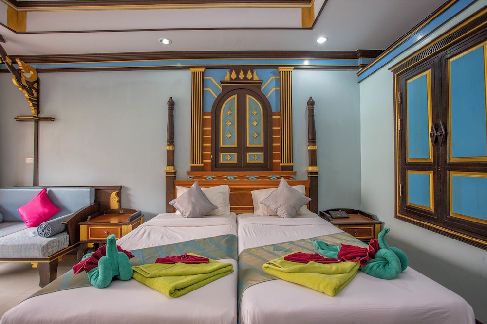 Ayodhaya Palace Beach Resort Krabi