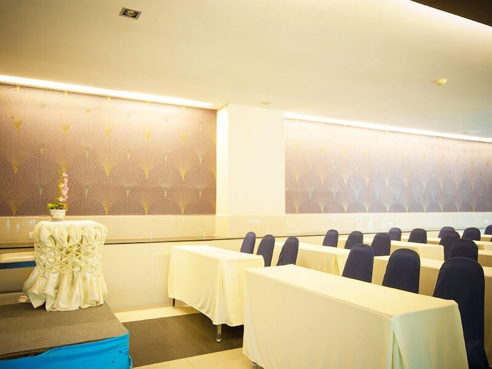TM Land Serviced Hotel