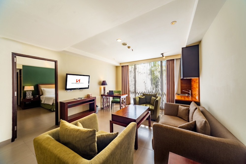 Swiss Belhotel Rainforest