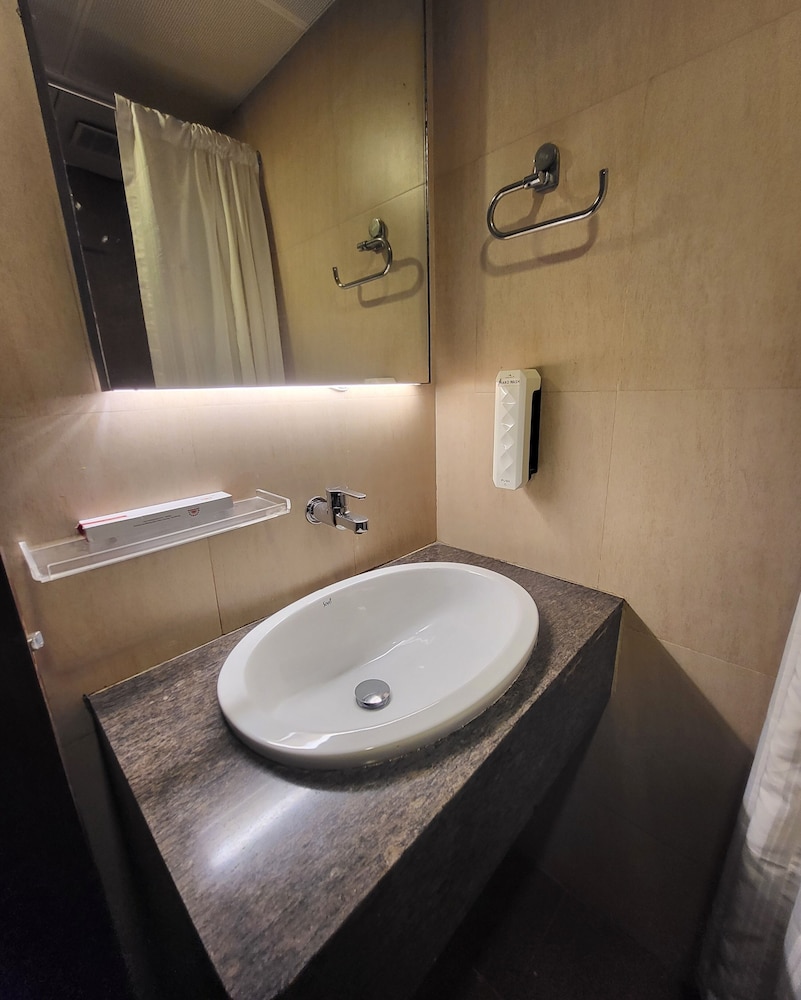 Hotel Maharana Inn Chembur