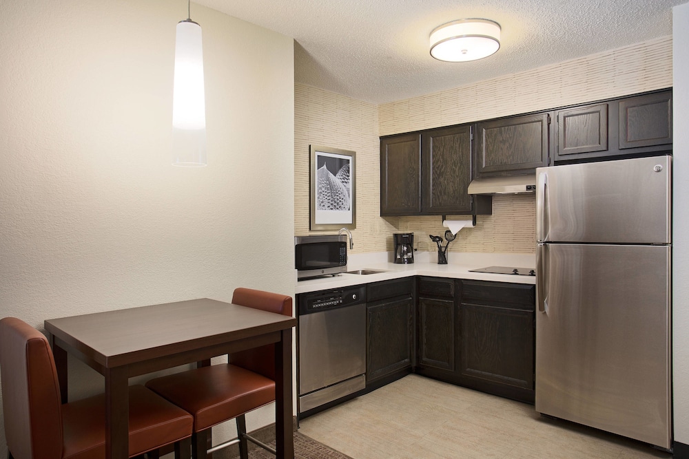 Residence Inn by Marriott Detroit Pontiac Auburn Hills