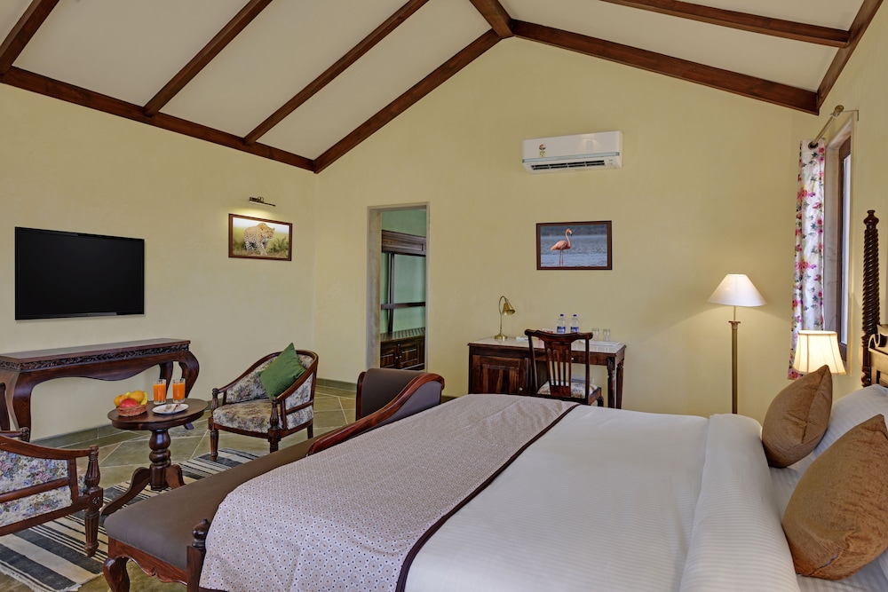 Jawai Leopard Safari Lodge