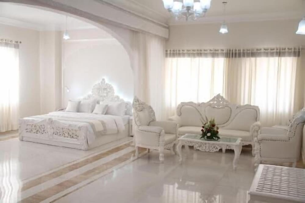 WelcomHeritage Traditional Haveli