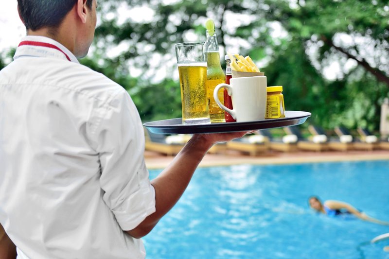 Lakeside Chalet, Mumbai - Marriott Executive Apartments
