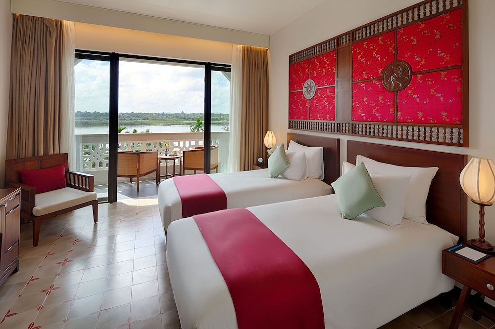 Hoi An River Town Hotel