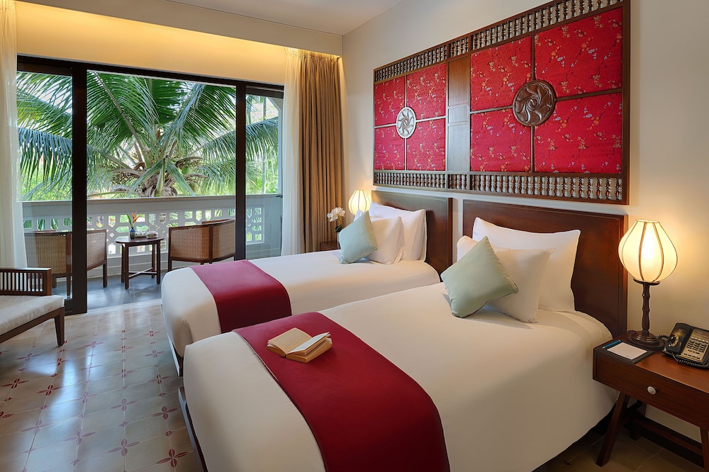 Hoi An River Town Hotel