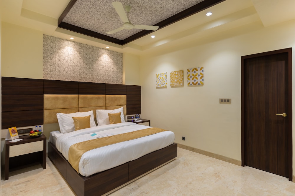 Royal Rawal - Luxury Boutique Hotel