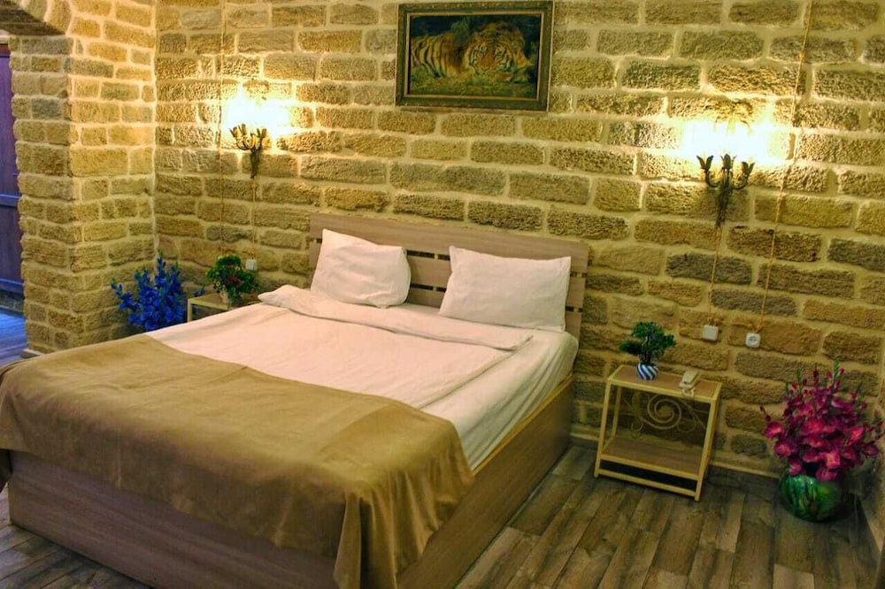 Antique Hotel Old Town