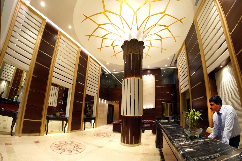 Hotel Venkatesh International