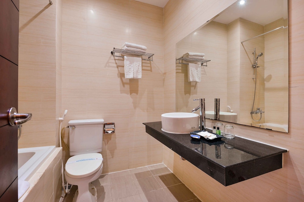 Happy Life Hotel