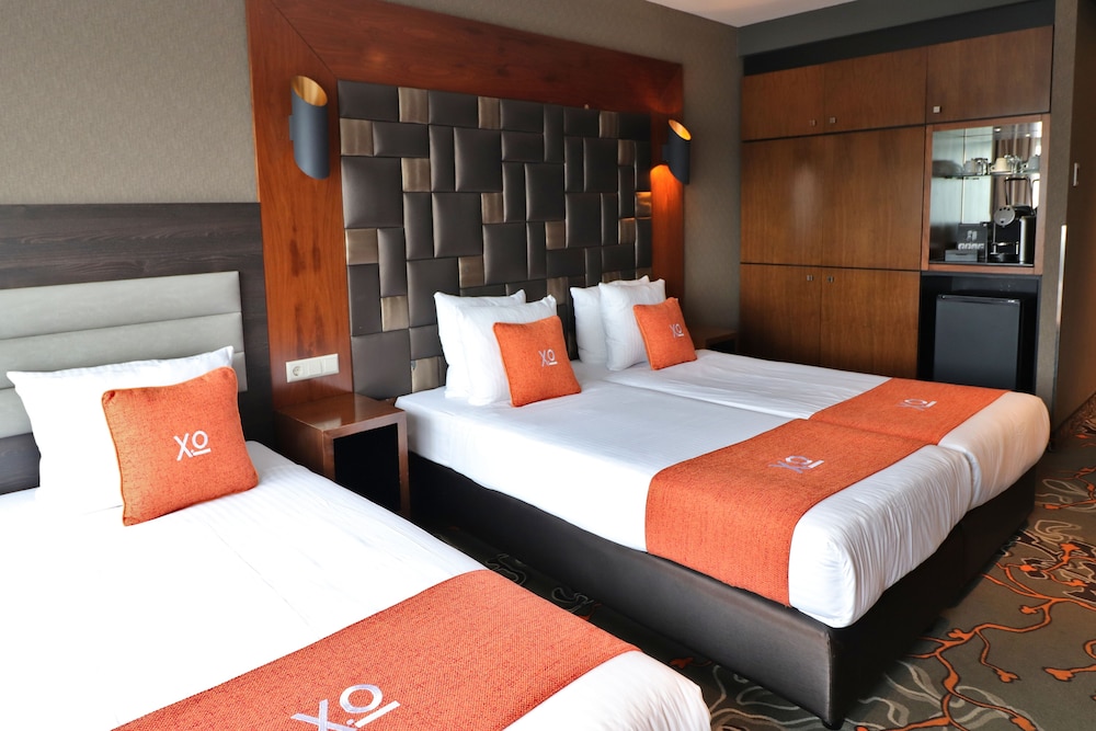Xo Hotels Park West