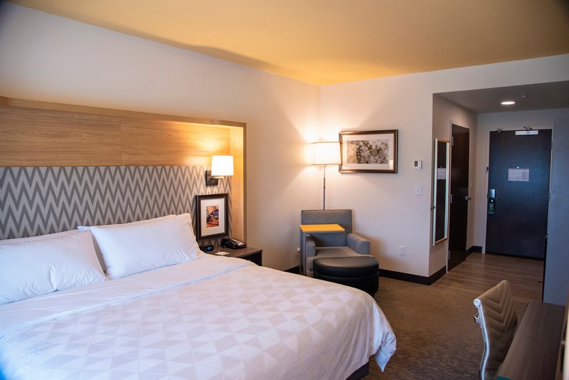 Holiday Inn & Suites Savannah Airport - Pooler by IHG