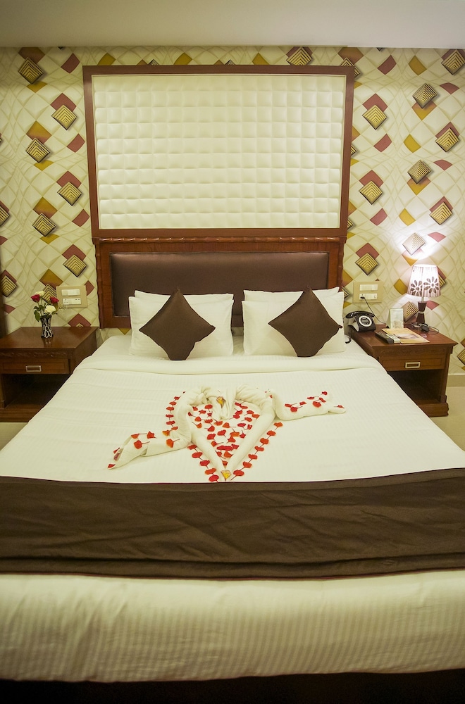 Sathyam  Grand Resort & Hotel