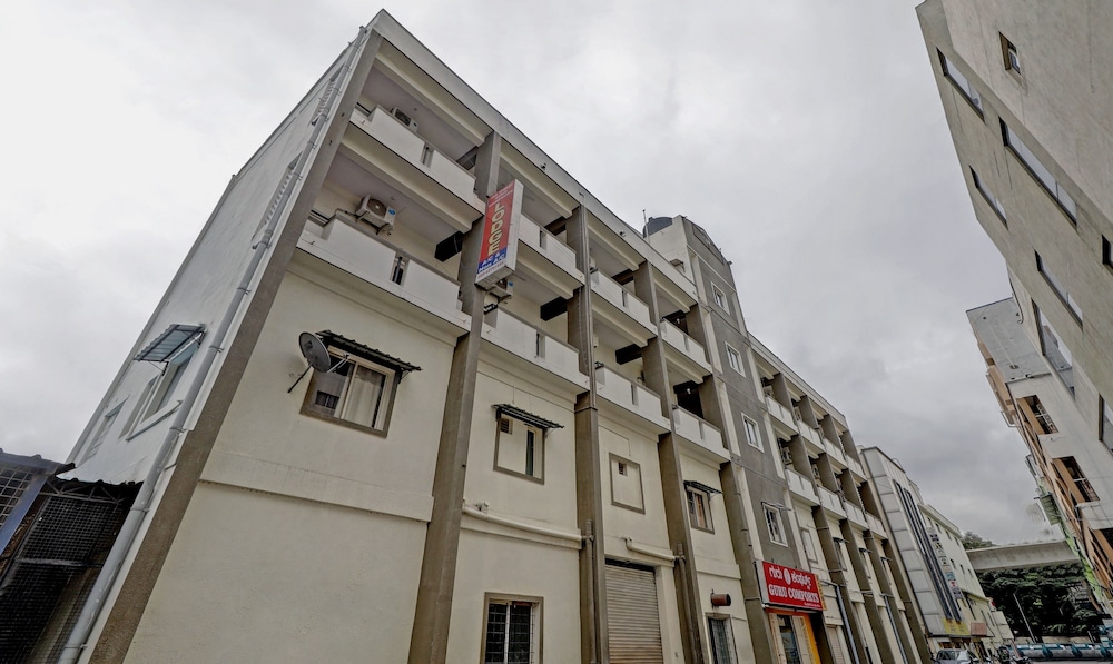 Guru Comfort, 100 m from Apollo Hospital