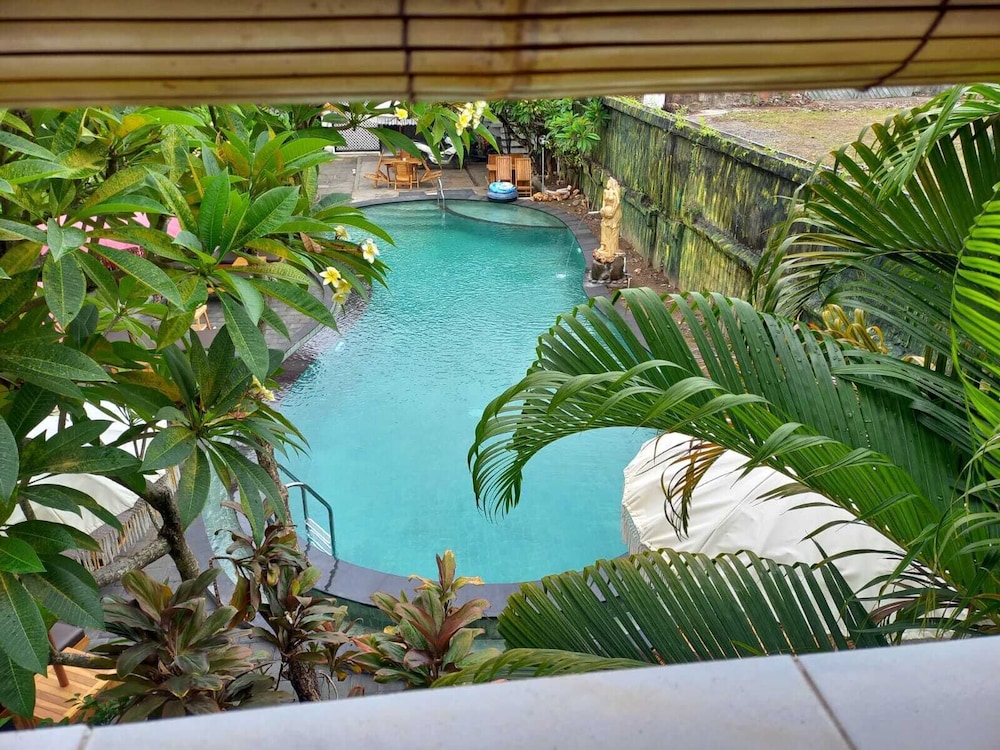 Berlian Beach Inn Kuta