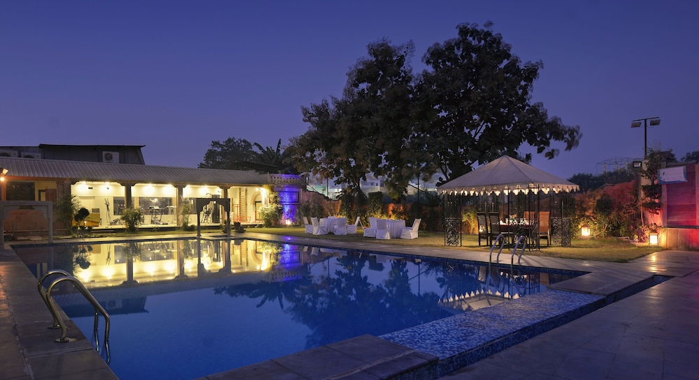 Amaara - A Nature Resort ( Pure Vegetarian)