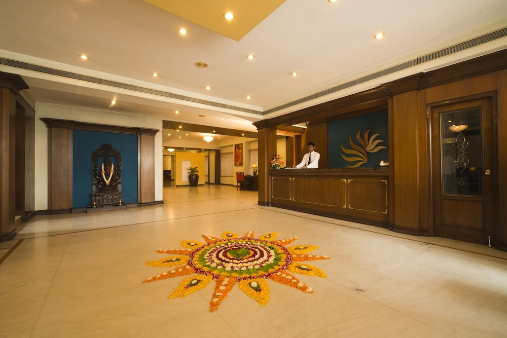 President Business Hotel