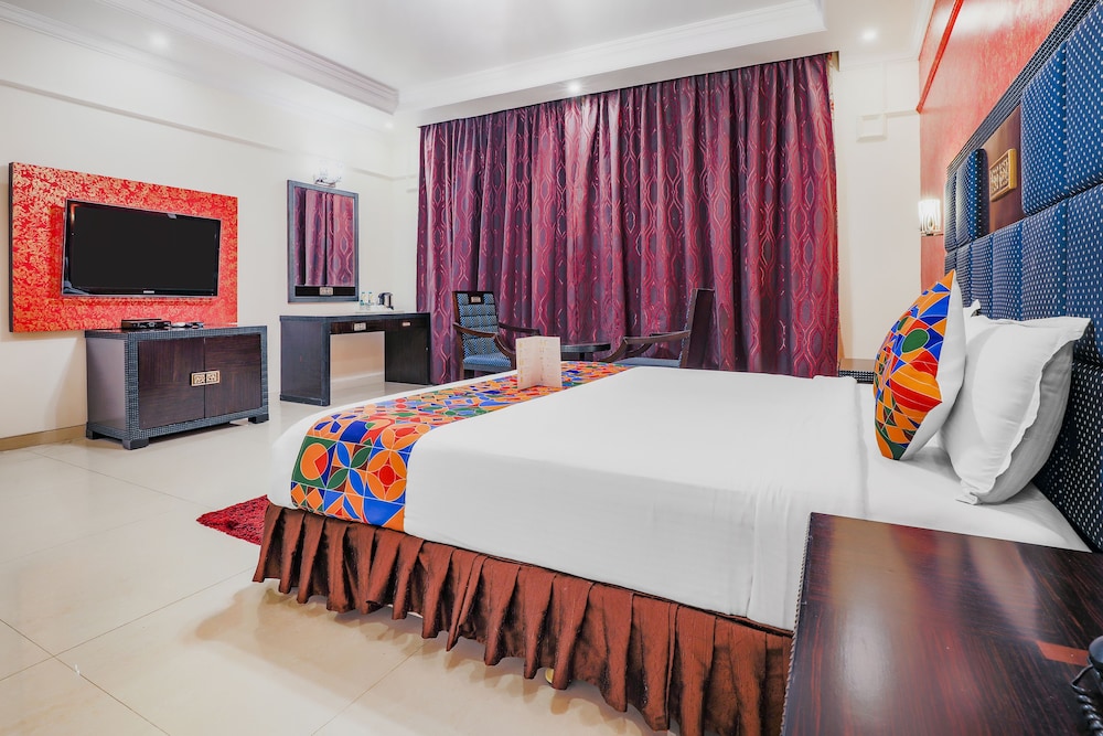 Royal Mirage Boutique Stay
