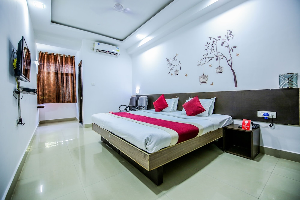 White Pearl, Jabalpur