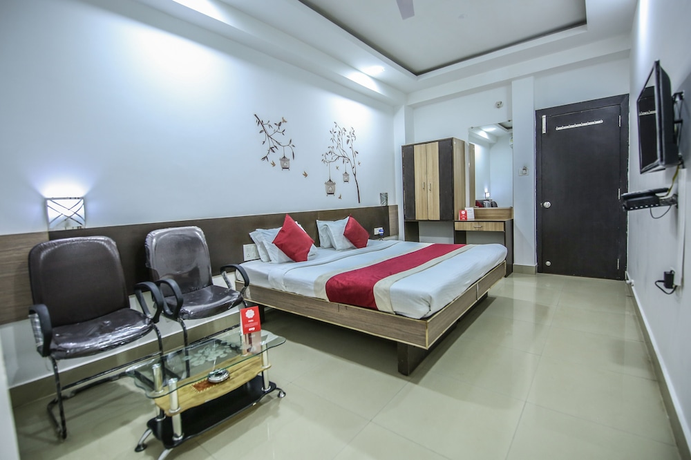 White Pearl, Jabalpur