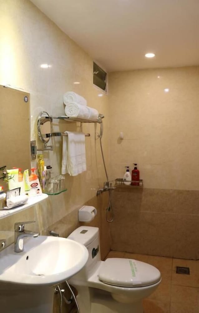 A25 Hotel - 109 Truc Bach
