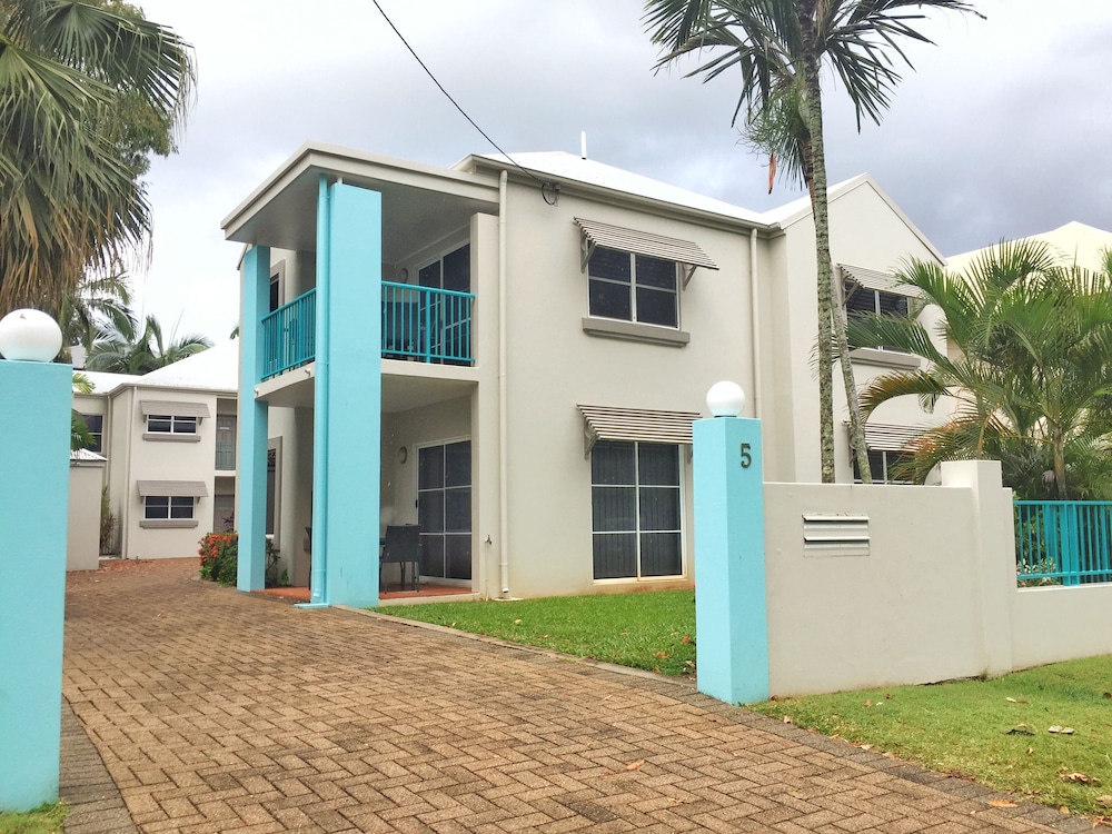 The Reef Retreat