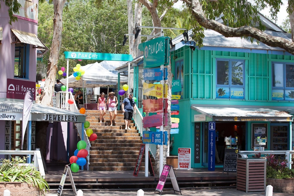 The Reef Retreat
