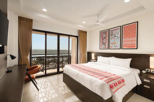 Ramada Encore By Wyndham Statue of Unity